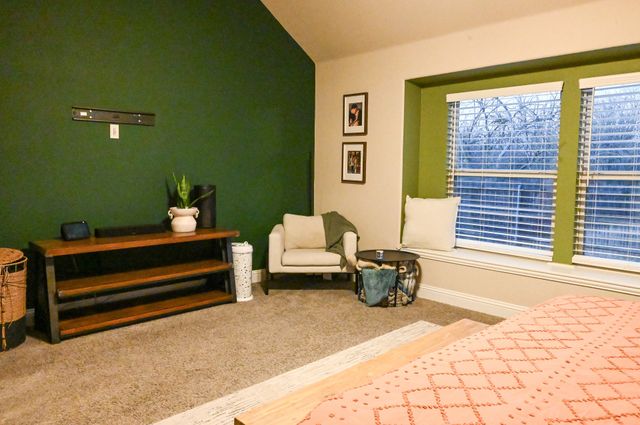 4716 Hazy Hollow Lane, Crowley, TX 76036