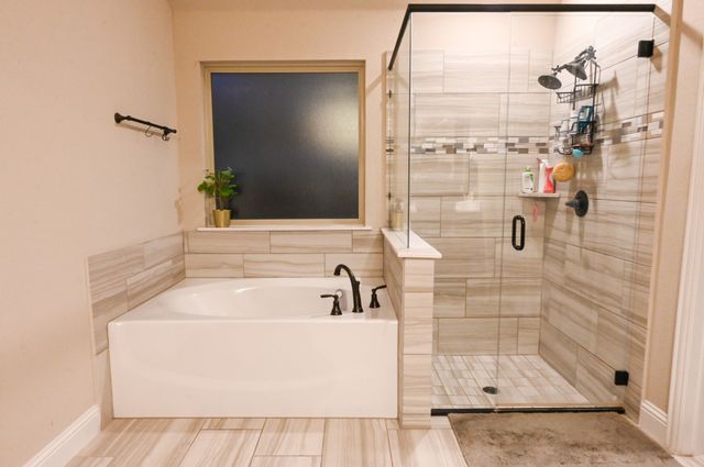 4716 Hazy Hollow Lane, Crowley, TX 76036