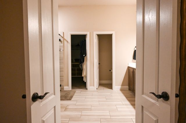 4716 Hazy Hollow Lane, Crowley, TX 76036