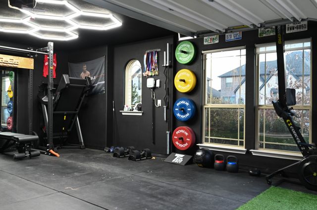 4716 Hazy Hollow Lane, Crowley, TX 76036