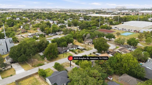 3525 Dreyfus Street, Houston, TX 77021