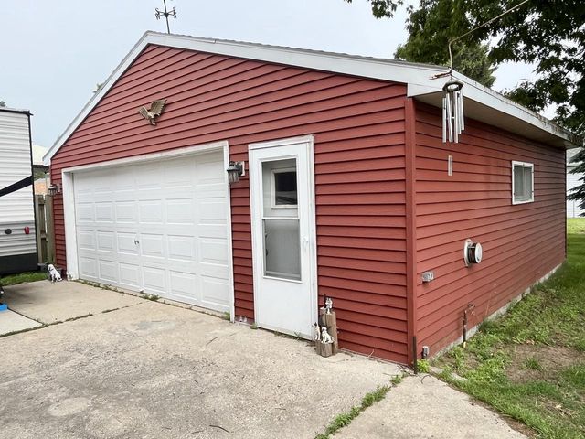 2304 13TH STREET, Two Rivers, WI 54241