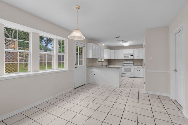 105 Park Lane, Pottsboro, TX 75076