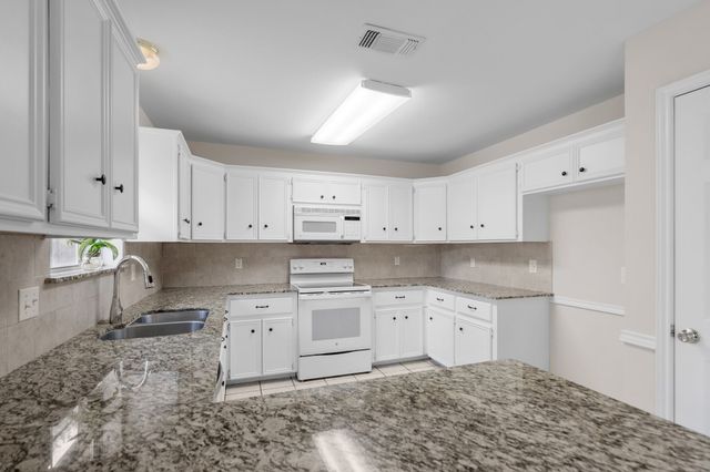 105 Park Lane, Pottsboro, TX 75076