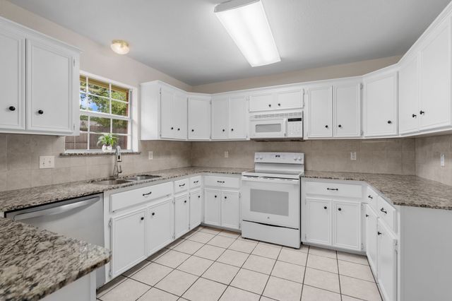 105 Park Lane, Pottsboro, TX 75076