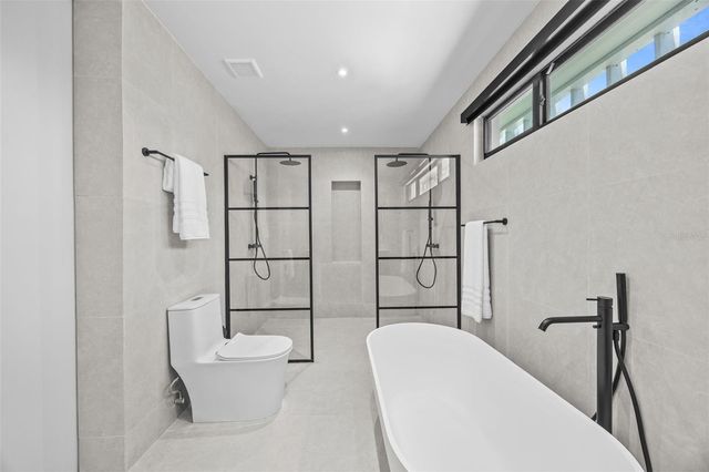 66 PLACID COURT, San Juan, PR 00907
