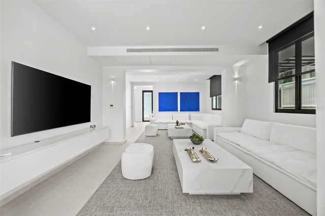 66 PLACID COURT, San Juan, PR 00907