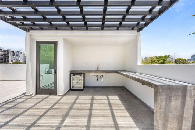 66 PLACID COURT, San Juan, PR 00907