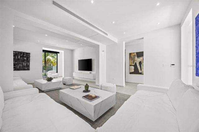 66 PLACID COURT, San Juan, PR 00907