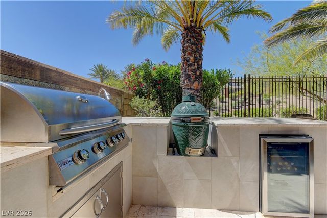 355 Nola Street, Las Vegas, NV 89138