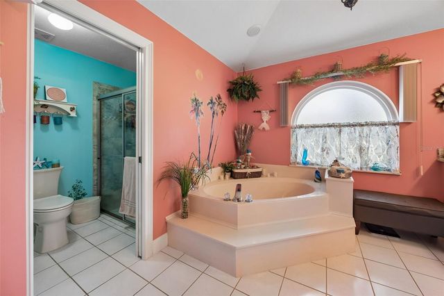 1 BRUNSWICK LANE, Palm Coast, FL 32137