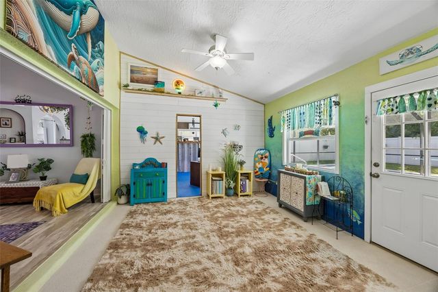1 BRUNSWICK LANE, Palm Coast, FL 32137