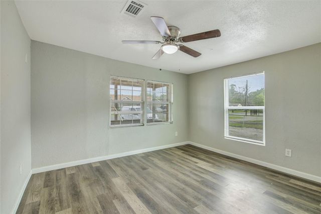 4726 Carmen Street, Houston, TX 77033