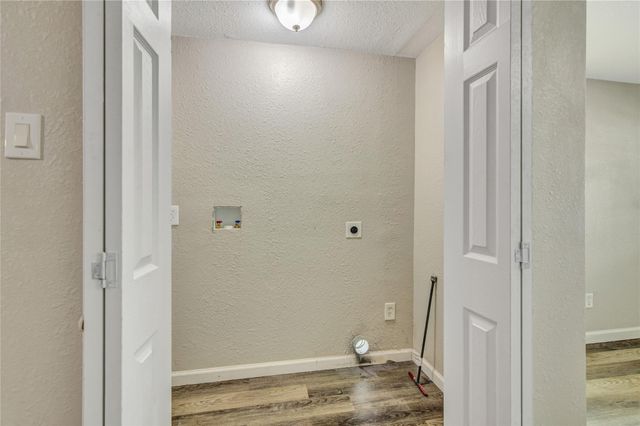 4726 Carmen Street, Houston, TX 77033