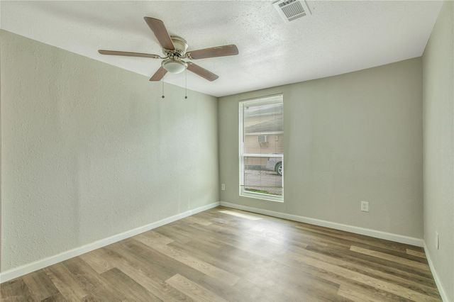 4726 Carmen Street, Houston, TX 77033