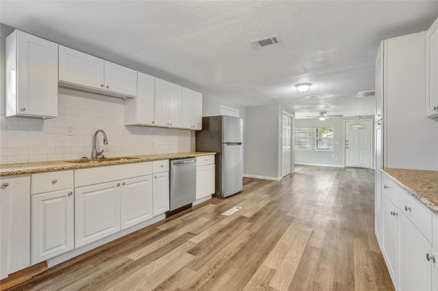4726 Carmen Street, Houston, TX 77033