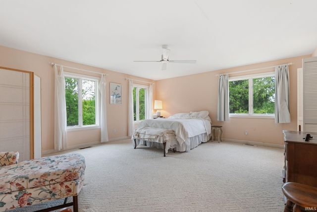 12105 Sylvan Meadows Drive, Fort Wayne, IN 46814