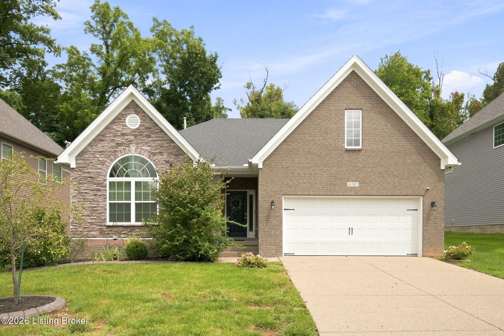 6707 Chestnut View Ct, Louisville, KY 40229