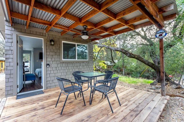 43307 Sierra Drive, Three Rivers, CA 93271