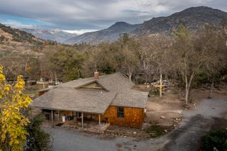 43307 Sierra Drive, Three Rivers, CA 93271