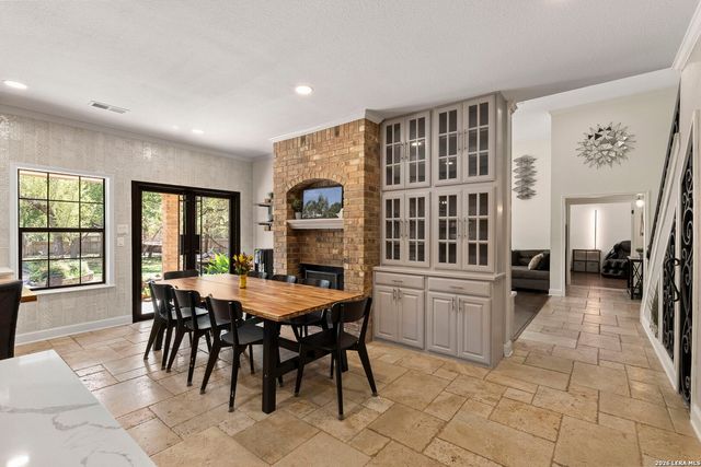 10918 Hunters Way, Helotes, TX 78023