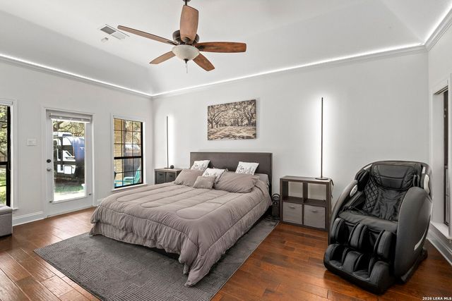 10918 Hunters Way, Helotes, TX 78023