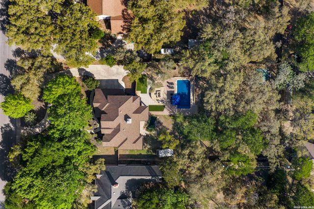 10918 Hunters Way, Helotes, TX 78023