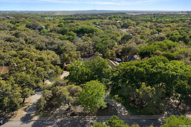 10918 Hunters Way, Helotes, TX 78023
