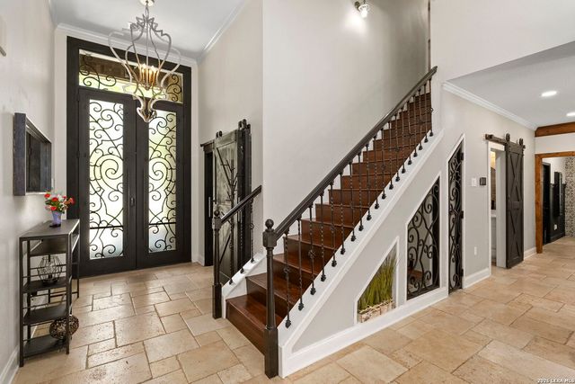 10918 Hunters Way, Helotes, TX 78023