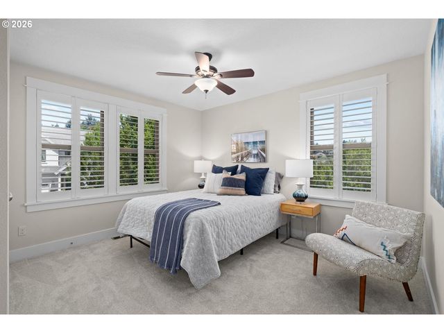 3024 WINKEL Way, West Linn, OR 97068