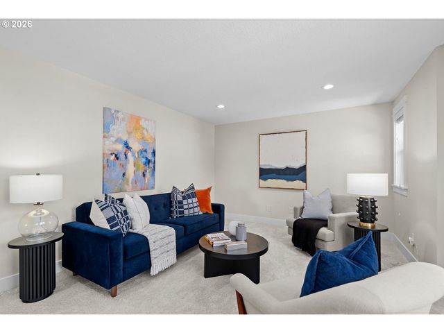 3024 WINKEL Way, West Linn, OR 97068