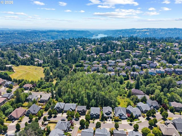 3024 WINKEL Way, West Linn, OR 97068