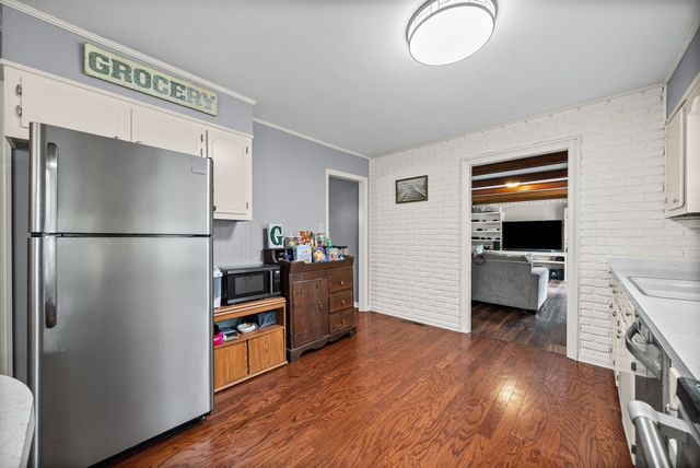 133 Windsor Dr, Hopkinsville, KY 42240