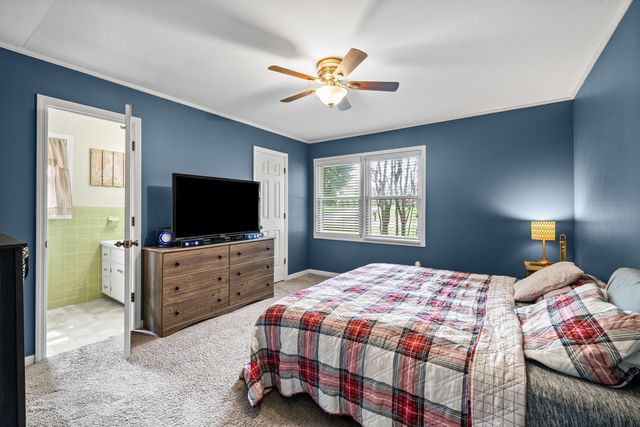 133 Windsor Dr, Hopkinsville, KY 42240