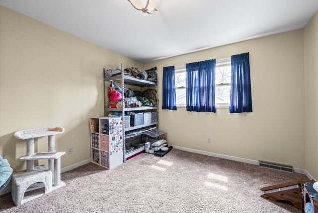 133 Windsor Dr, Hopkinsville, KY 42240