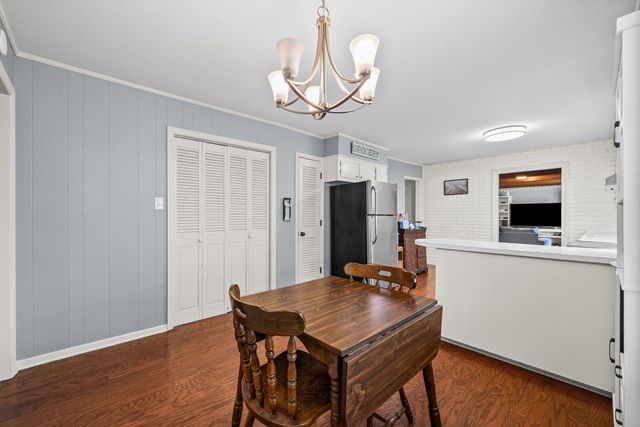 133 Windsor Dr, Hopkinsville, KY 42240