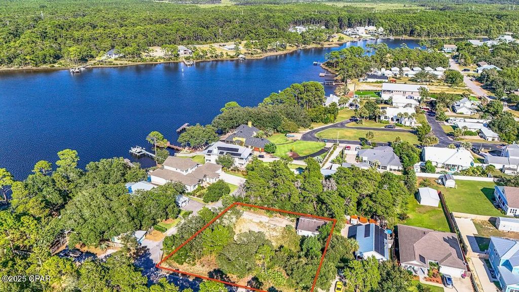 Image 4 of property listing at 734 Gainous Road, Panama City Beach, FL 32413