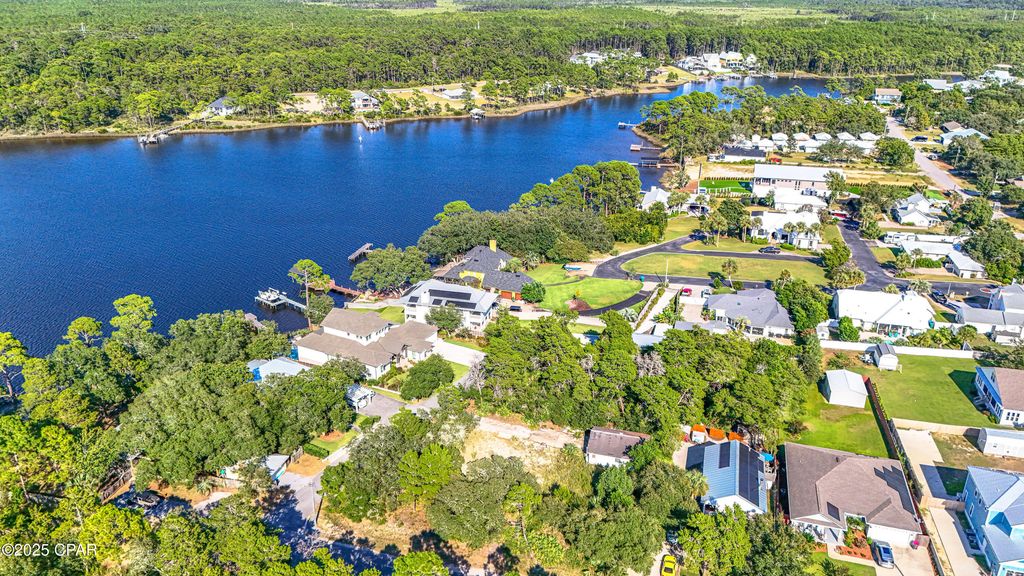 Image 5 of property listing at 734 Gainous Road, Panama City Beach, FL 32413