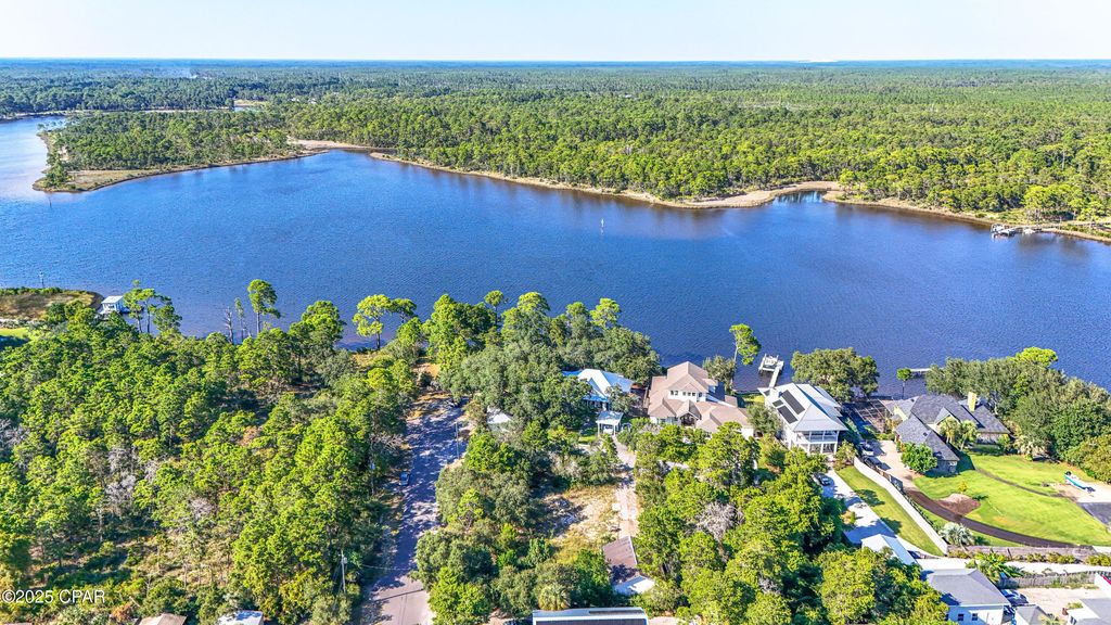 Image 7 of property listing at 734 Gainous Road, Panama City Beach, FL 32413