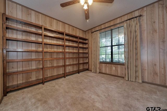 19987 County Road 4114, Lindale, TX 75771