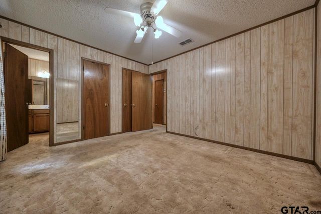 19987 County Road 4114, Lindale, TX 75771