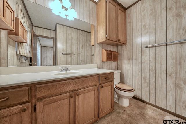 19987 County Road 4114, Lindale, TX 75771