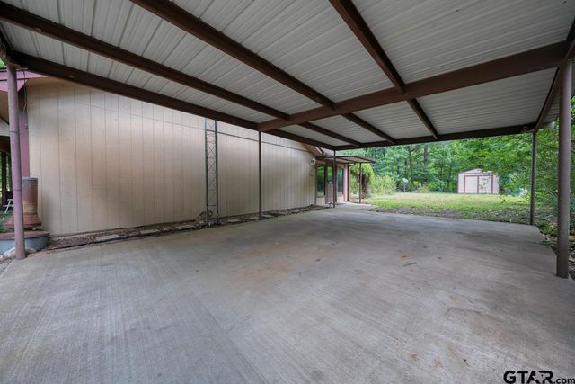 19987 County Road 4114, Lindale, TX 75771