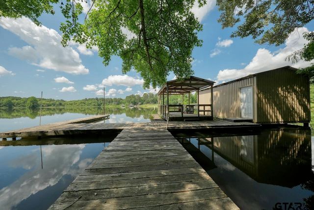 19987 County Road 4114, Lindale, TX 75771