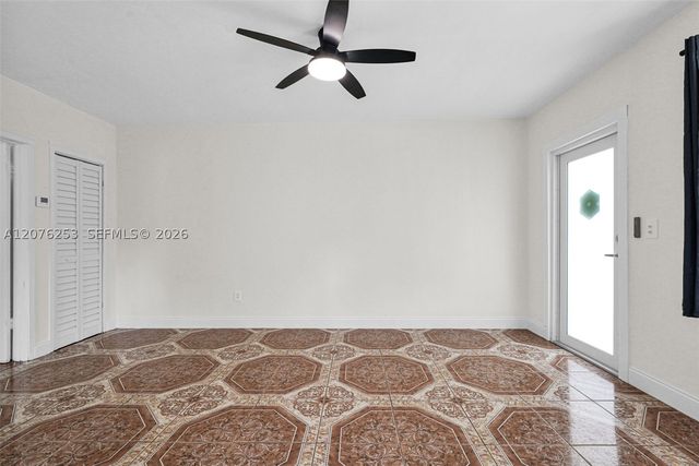 160 NW 45th St 2, Miami, FL 33127