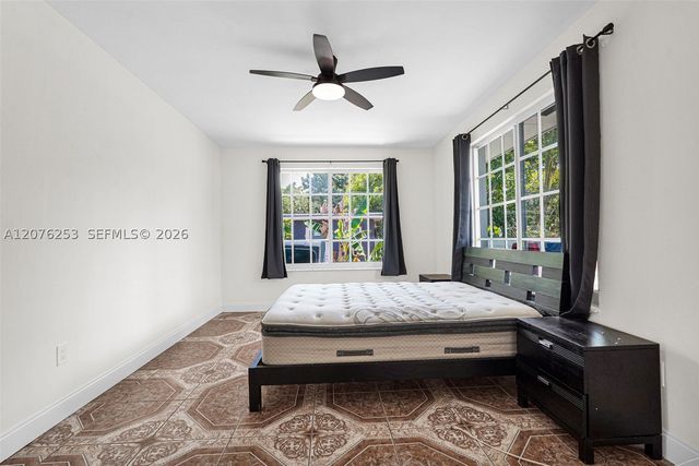 160 NW 45th St 2, Miami, FL 33127