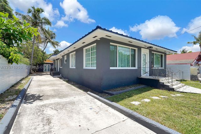 160 NW 45th St 2, Miami, FL 33127