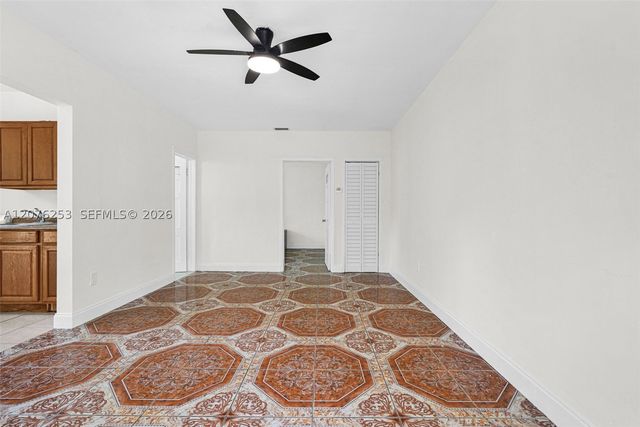 160 NW 45th St 2, Miami, FL 33127