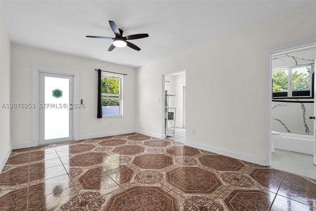 160 NW 45th St 2, Miami, FL 33127