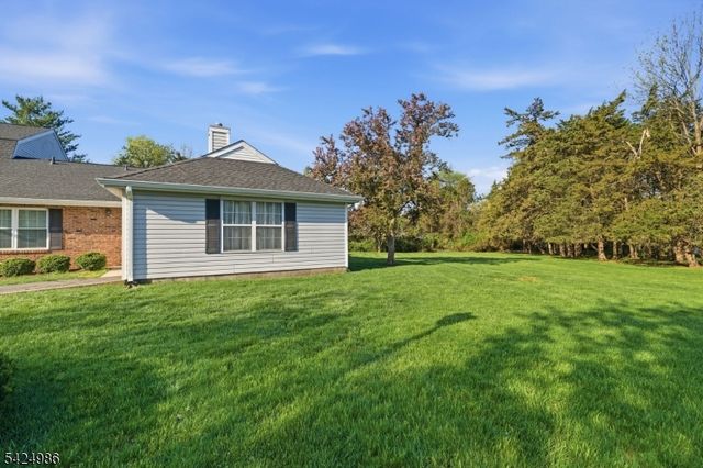 363 Cotswold Pl, Franklin Twp., NJ 08873